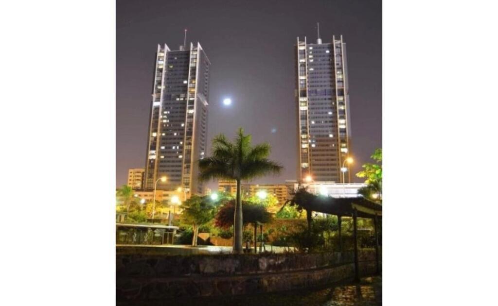 Apartament Luxury Flat In Skyscraper Santa Cruz de Tenerife Zewnętrze zdjęcie